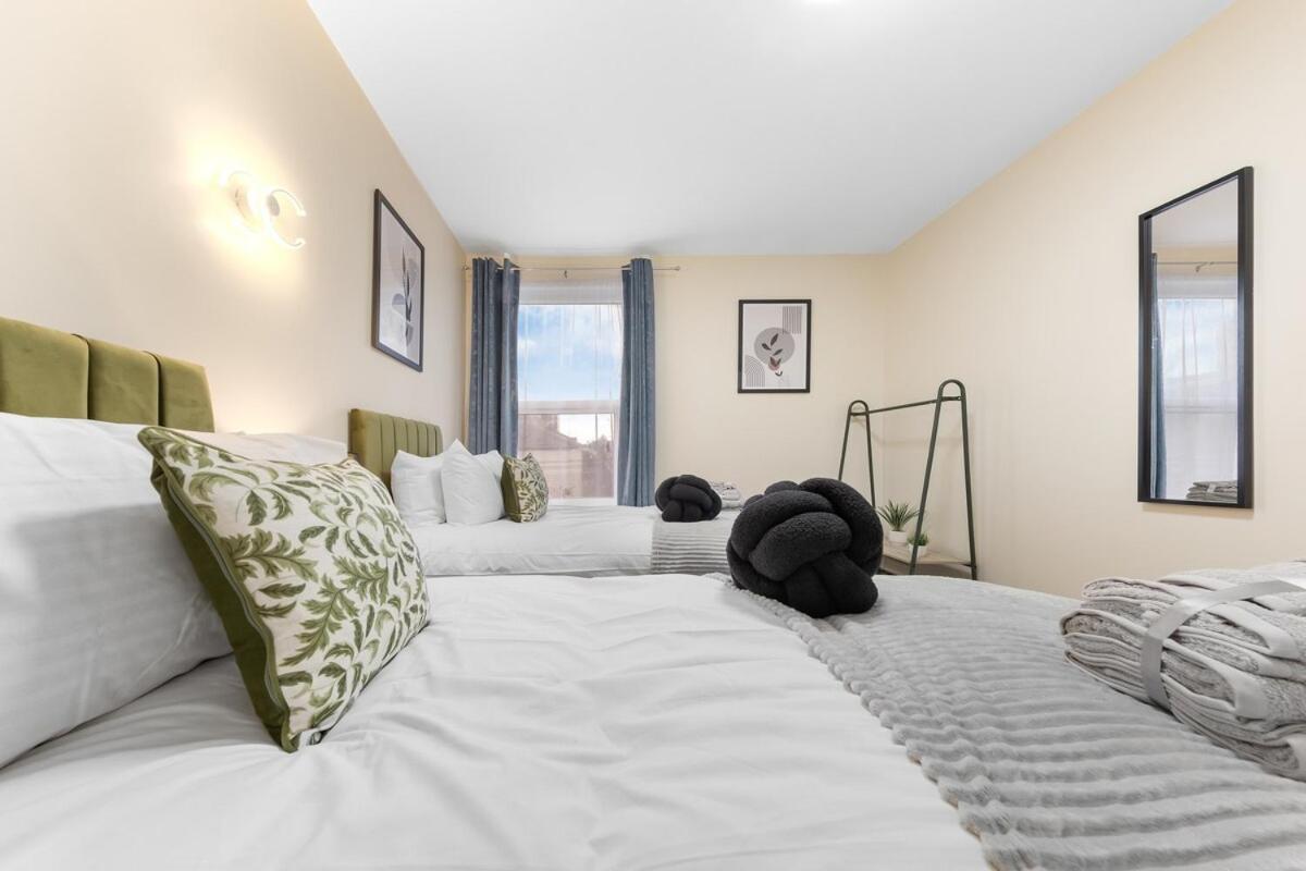 Casa vacanze Lovely 4-br In Leyton - Sleeps 14, Near Tube *